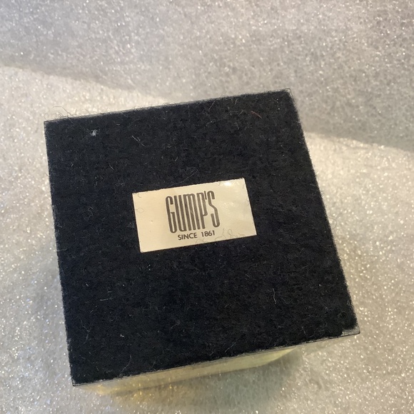 Mid Century Dandelion Flower Lucite Cube Paperweight by Gumps USA 1960s - Picture 10 of 10